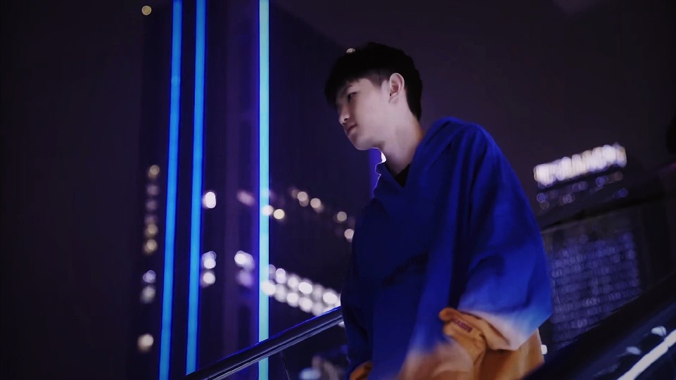 Faker发布抖音直播预告，剑指职业生涯第五冠——销冠